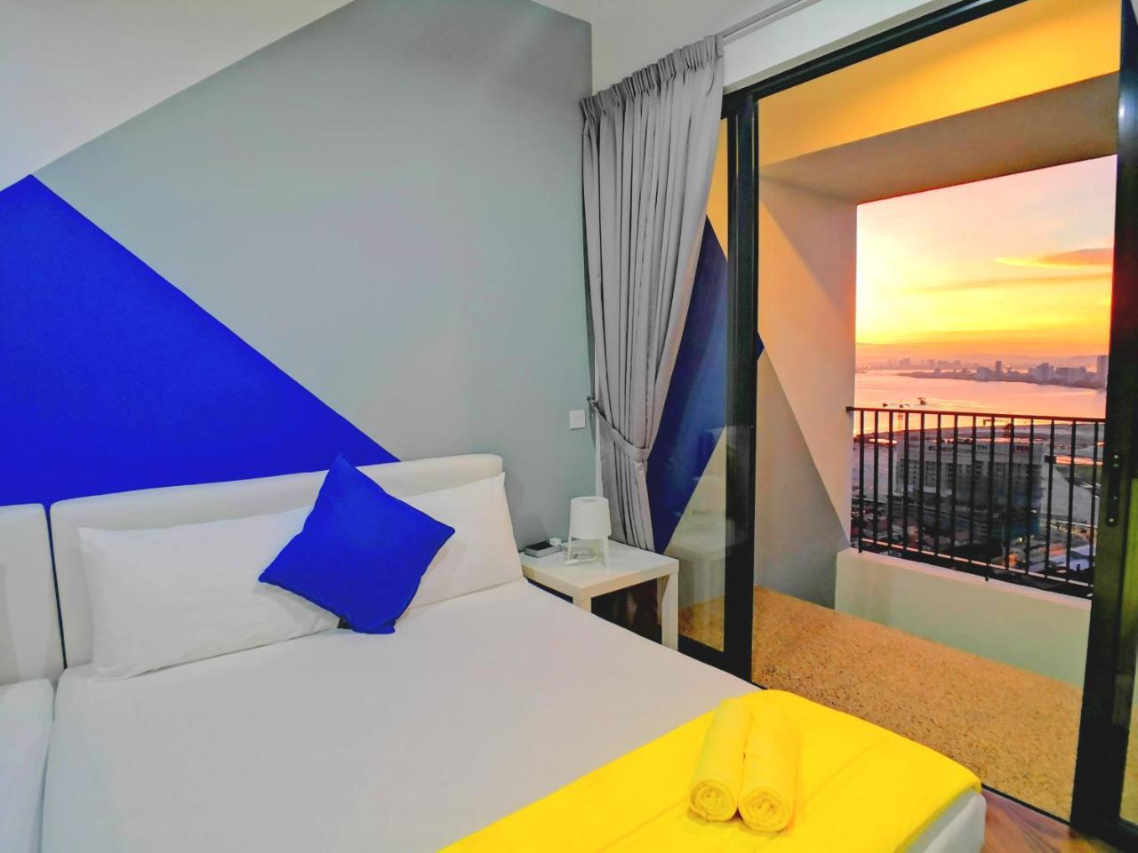 The Landmark Seaview Gurney George Town Exteriör bild
